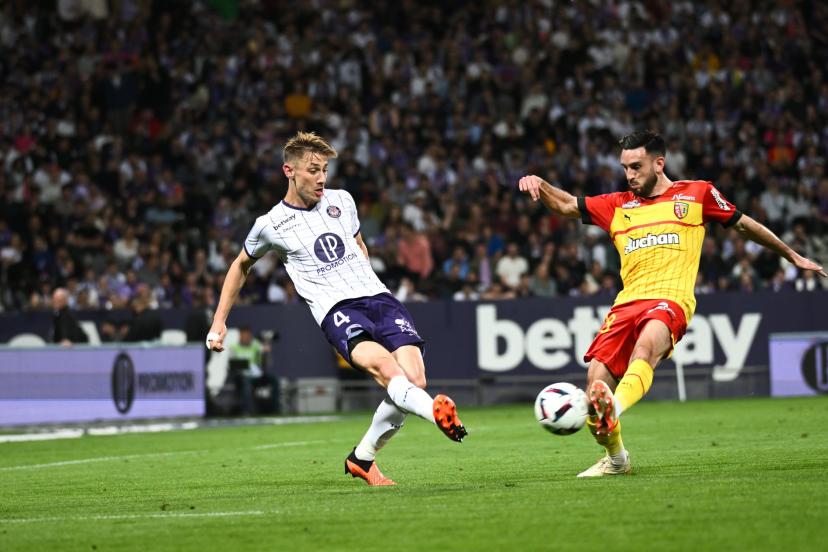 KAIYUN-斯图加特发布备战花絮，今晚回应争议，法甲任务艰巨，高层口径保持一致的简单介绍