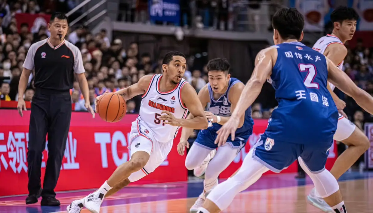 开云中国-2024cba四强广东主场对阵广厦