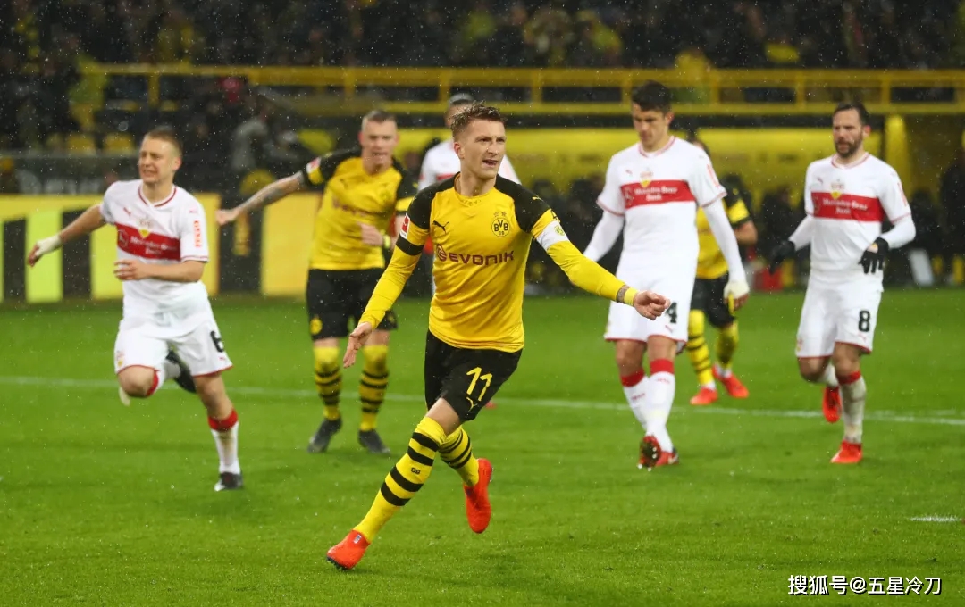 包含里程碑夜门兴格拉德巴赫调整名单，德甲赛前刷纪录，悬念犹存，临场指挥获称赞的词条